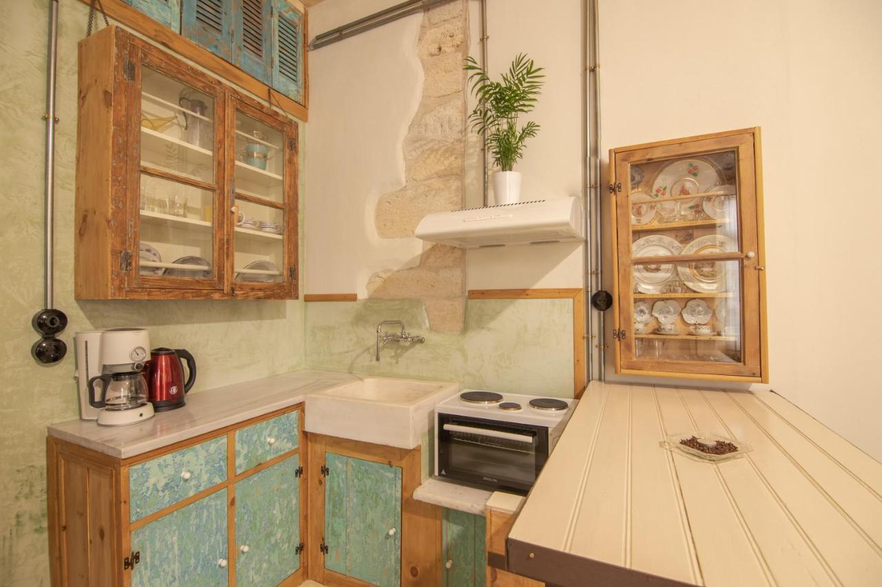 "Eirini" Traditional House Creta Archanes, Αρχάνες Σπίτι Экстерьер фото